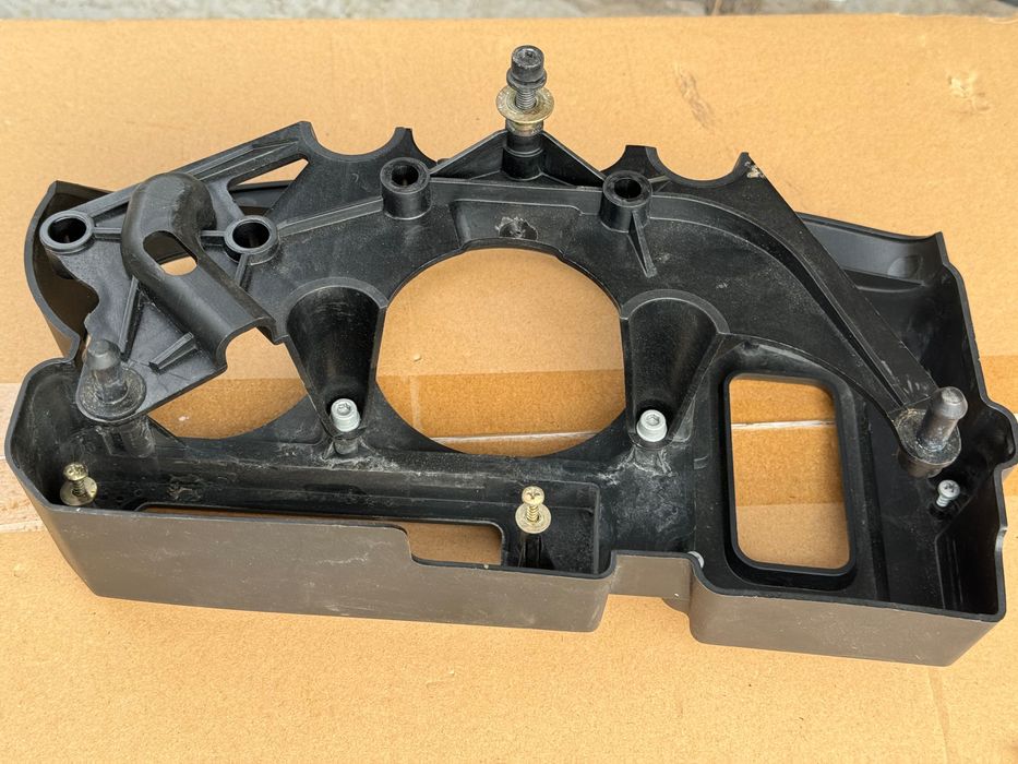 Основа за табло, оборотомер, индикатори, огледала за BMW R 1150 GS R21