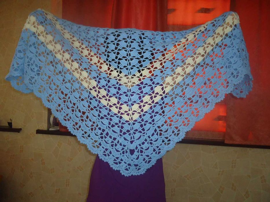 Шали [платки большие) связанные крючком