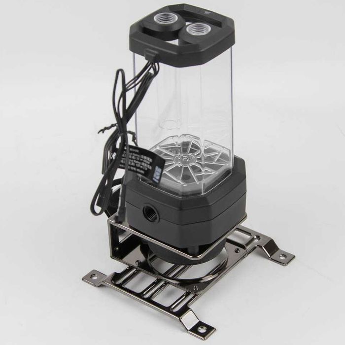 Corsair XD5 RGB Pump/Reservoir Combo , D5 водна помпа