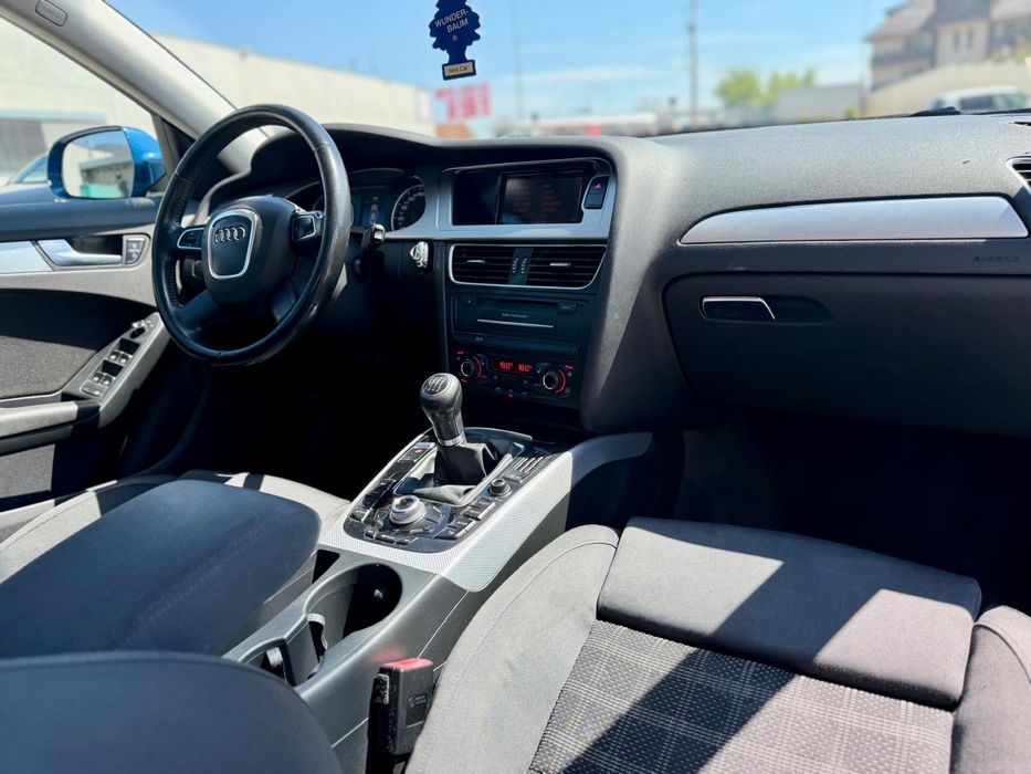 Audi A4 2011 CP211