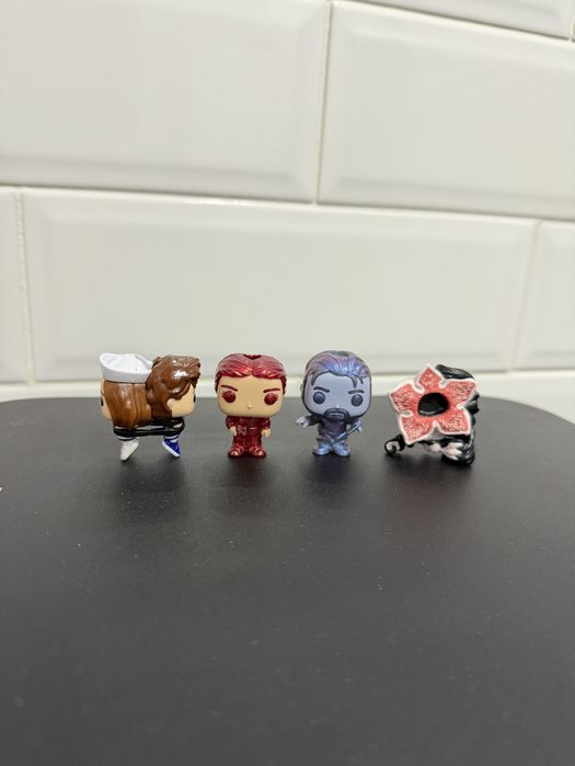 Фигурки киндер Очень Странные Дела