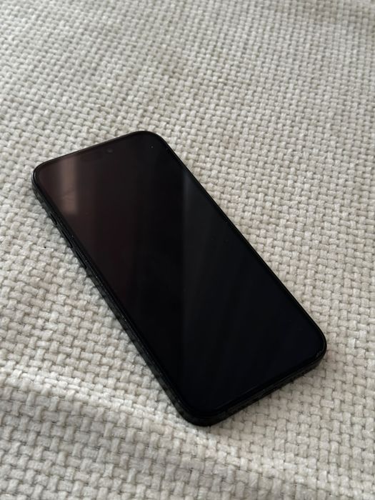 Продам Iphone 16 pro max