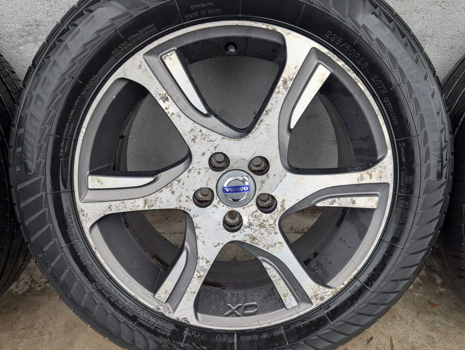 Jante ZEPHYRUS 18" 5x108 Volvo XC60 XC70 XC40 235/60R18 31280139