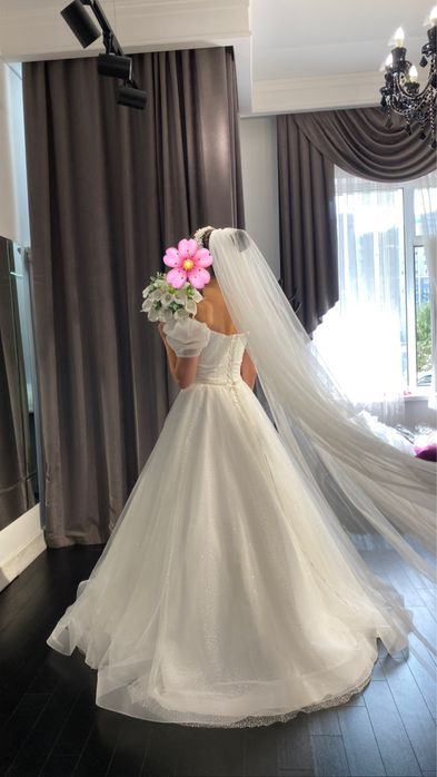 Продам свадебное платье