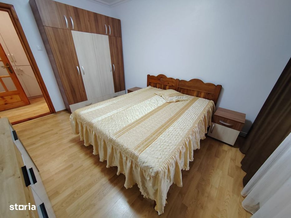 Ultracentral-Explanada-Apartament de 2 camere, mobilat, et.2.