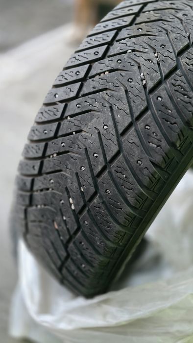 2 штуки,зима R17