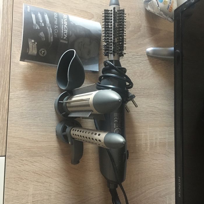 Ondulator par Remington, 4 accesorii+borseta, Nou