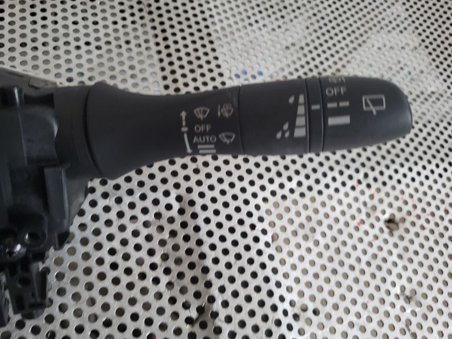 Banda Spira Spirala Volan Airbag Bloc Lumini Maneta Semnalizare Stergatoare Nissan Qashqai J11 An 2014-2015-2016-2017-2018-2019-2020 Volan Stanga Cod