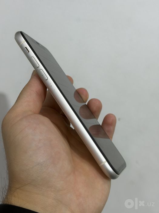Iphone 11 128gb bez feys