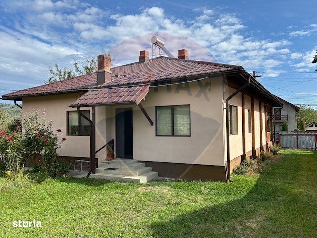 Casă tradițională cu lucrări recente de întreținere, 802 mp teren