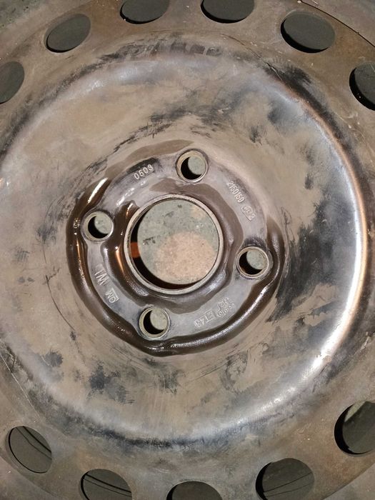 Ford fiesta 2 броя желязни джанти 14 с 4 болта