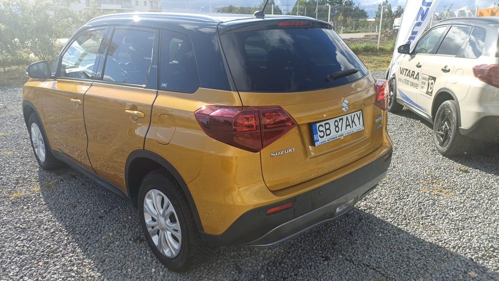 SUZUKI Vitara 2023