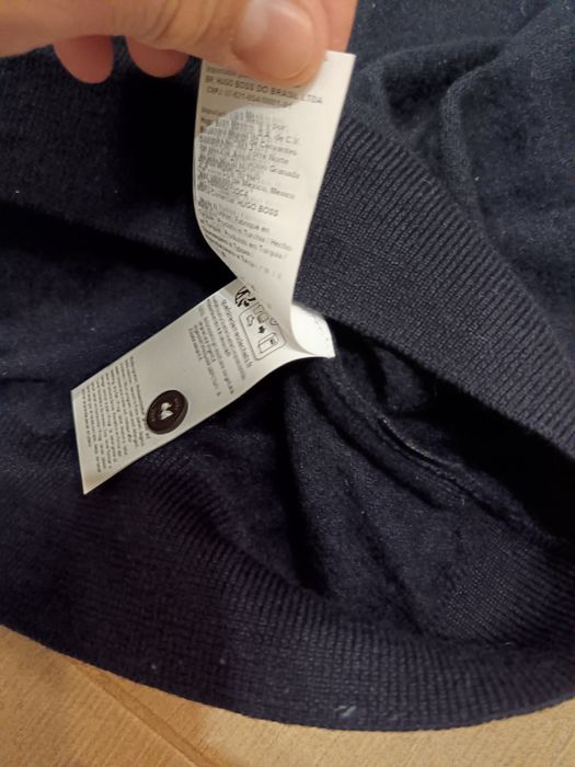 Boss пуловер XS/S