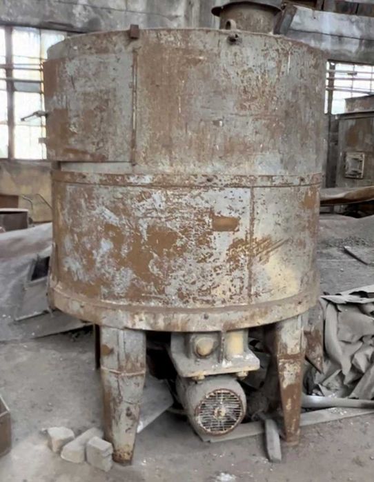 Измельчитель-мельница для сухого
измельчения