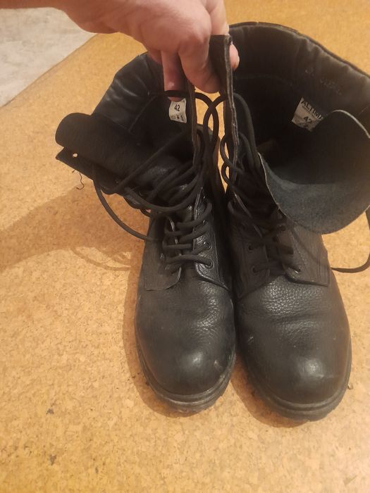 Продам берцы Чисто кожа