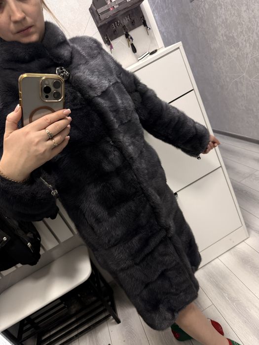 Голубая норковая шуба