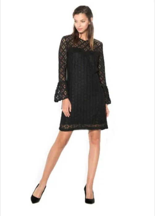 Намалена!! Нова Desigual рокля с етикет