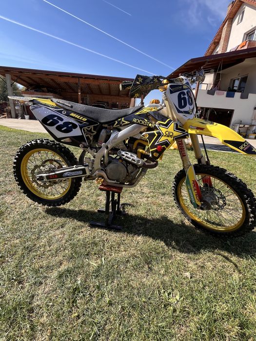 Suzuki rmz 450 sau Kawasaki kxf 250