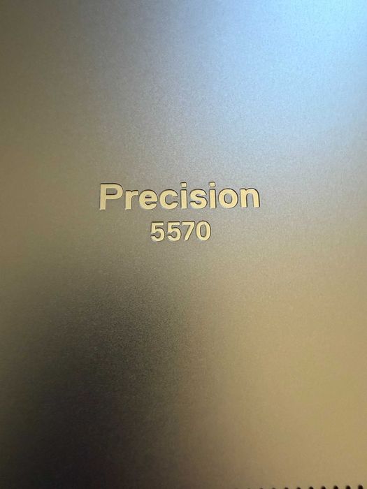 Dell Precision 5570 - Italian layout keyboard