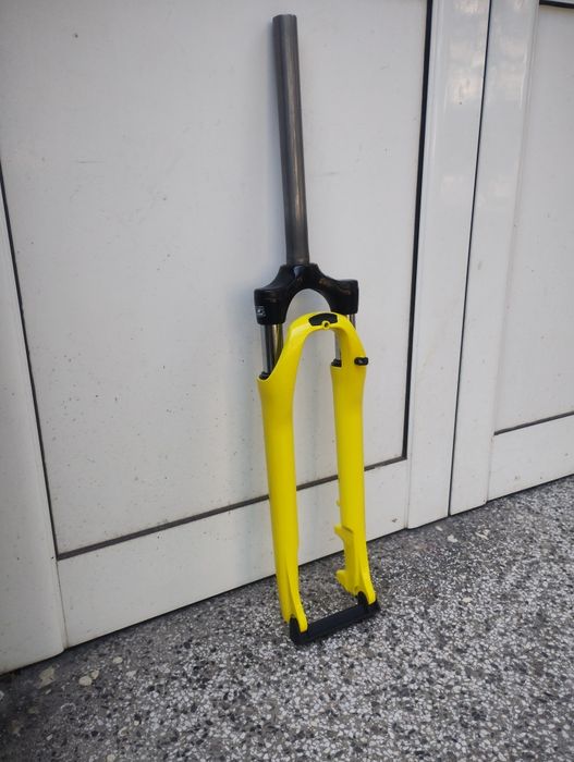Нови вилки "Suntour"и"Rock Shox"