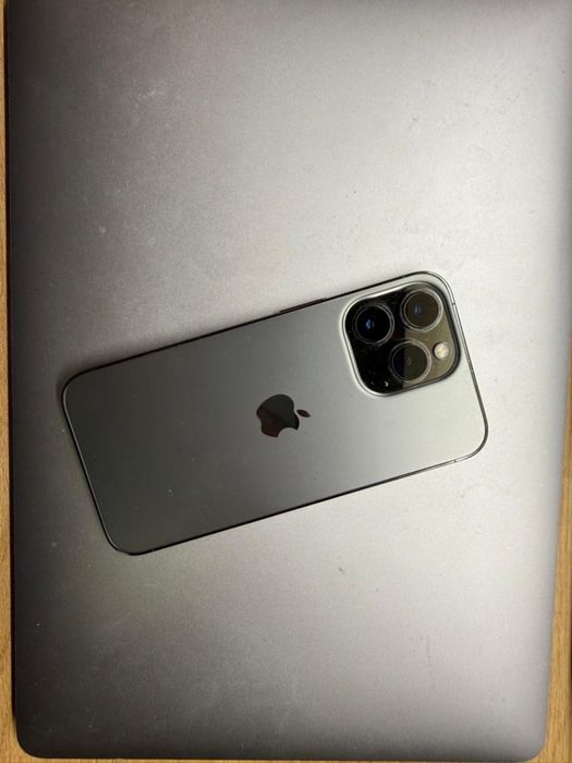 Продаю Iphohe 13 pro 128gd
