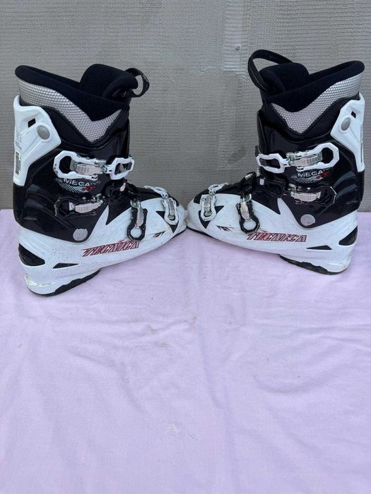 Clapari ski schi Tecnica mega +T marime EUR:46 Mondo 30