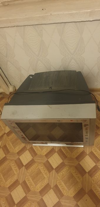 Продам простой телевизор LG