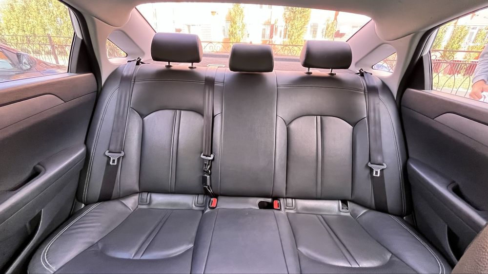 продам Хундай Соната 2017 г в отличном состоянии