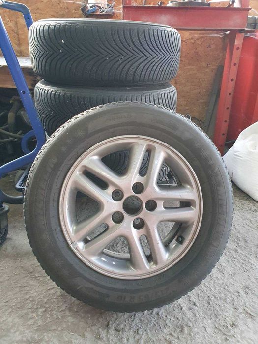 Джанти + гуми за Toyota Rav4