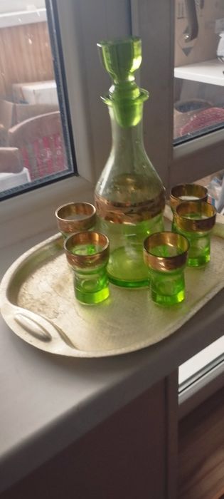 Графин и 6 стопок для крепких напитков.Чехия.