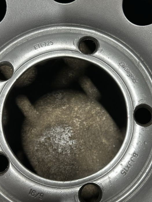 Jante offroad 5x139.7 r15