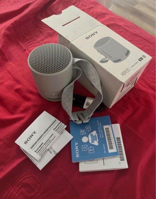 Boxa portabila noua Sony