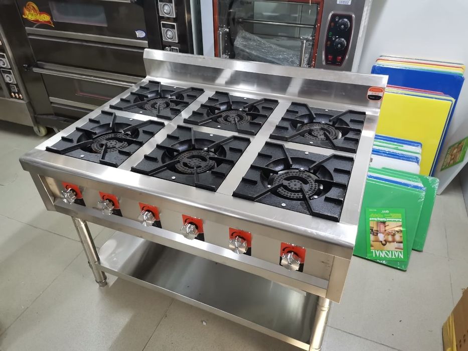 Газовая плита Столовая