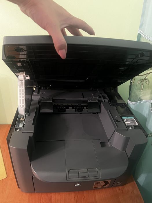 Принтер canon продам