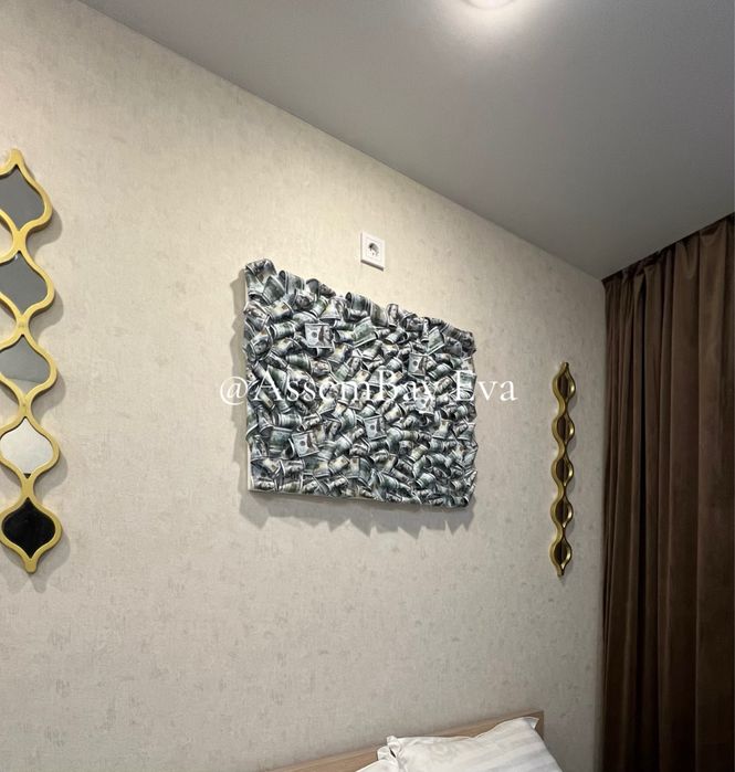 Панно-картина из денег