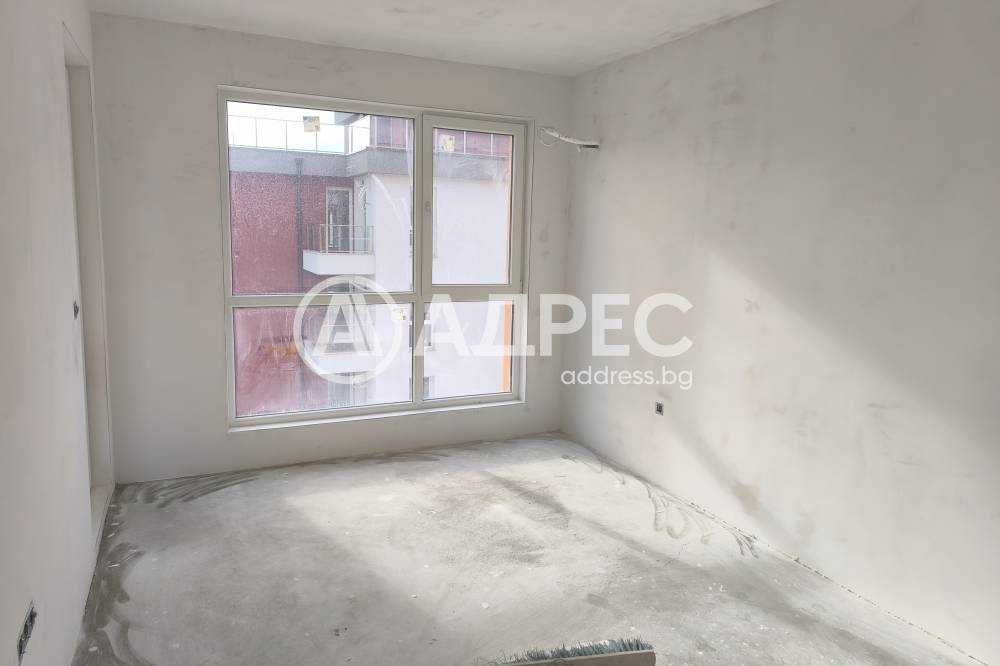 Тристаен апартамент, кв. Виница, гр. Варна