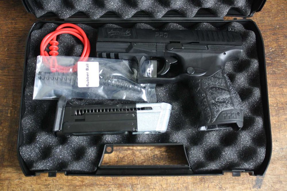 Pistol Airsoft Walther PPQ BileDeCauciuc=>BlowBack METAL Recul