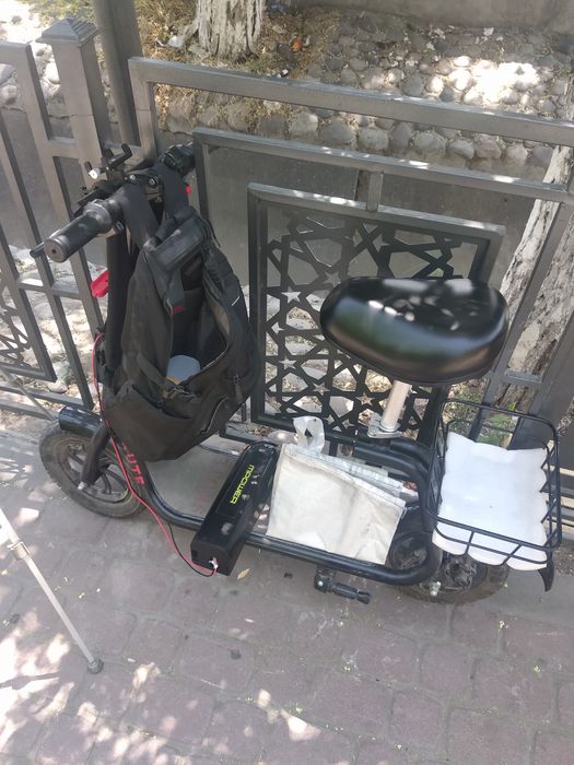 Продам электросамокат