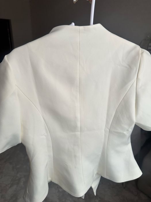 Айвори пиджак 48 размер