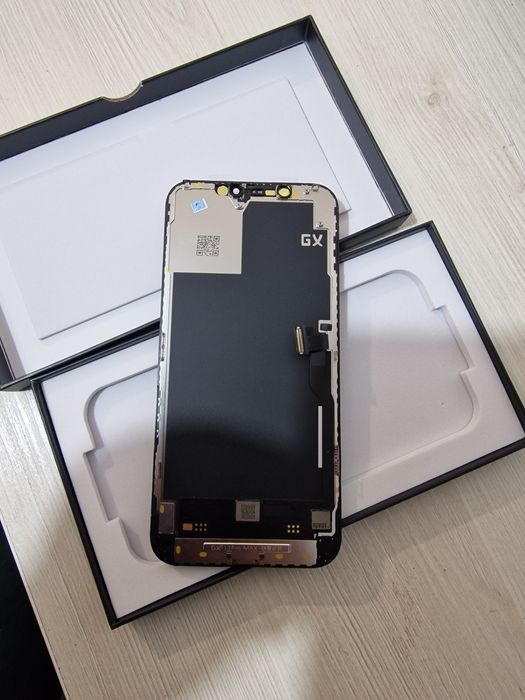 Display 12 Pro Max