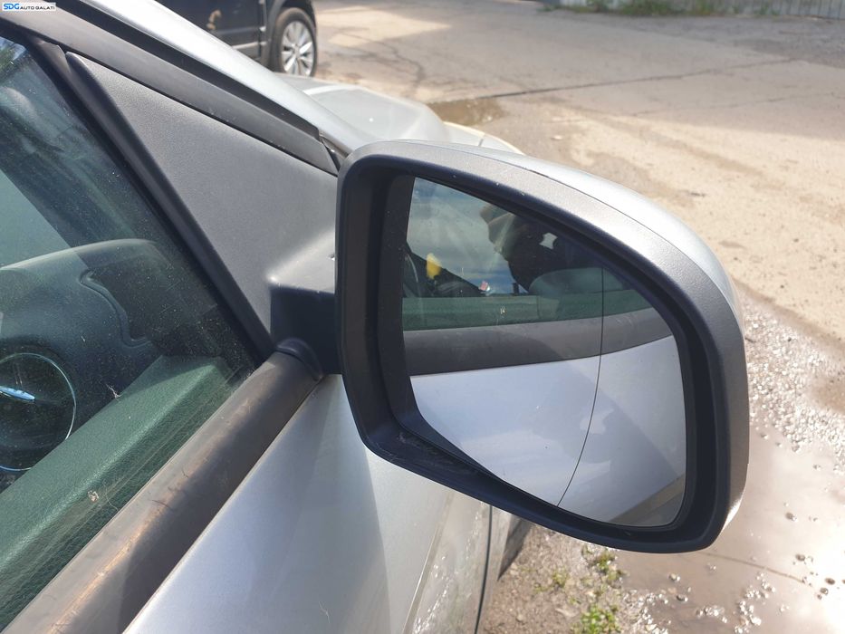 Oglinda Electrica Dreapta cu Pliere Rabatare cu Defect Ford Mondeo Mk 4 2007 - 2014 Culoare 76 [K8691]