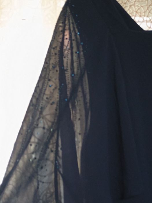 Тъмно синя тюлена рокля