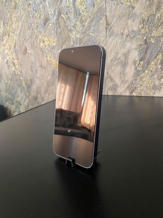 Vând iPhone 14, stare foarte buna, pret negociabil