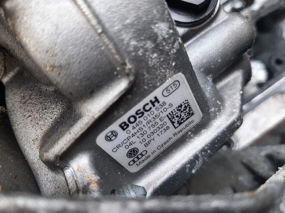 pompa inalta 2.0 tdi vw golf 7 vw passat b8 touran tiguan  audi a4 b9 q5  0445010538 04l130755e