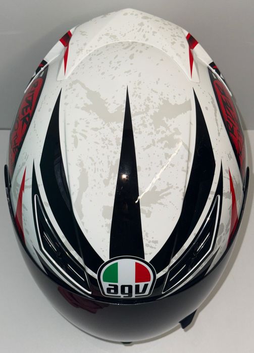 Каска за мотор AGV K3 размер XL в неразличимо от ново състояние.