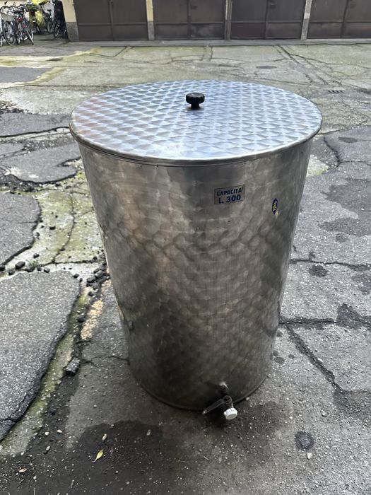 Bidon inox 300L cu robinet și capac Pentru vin, țuică sau alte lichide
