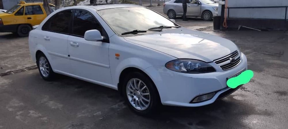 Аренда lacetti Jentra 2020