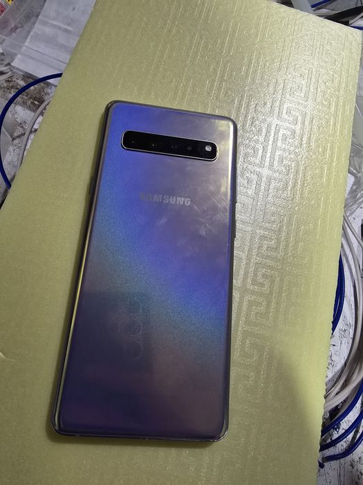 S10 5g sotiladi  256gb
