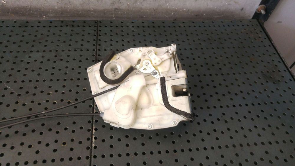 Broasca usa stanga spate fiat sedici 189