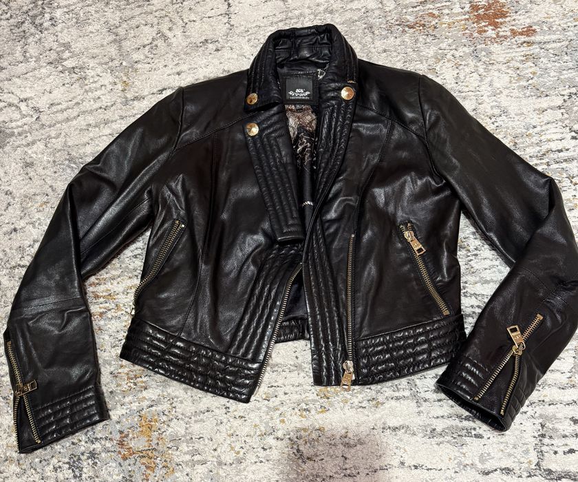 Дамско яке от естестврна кожа